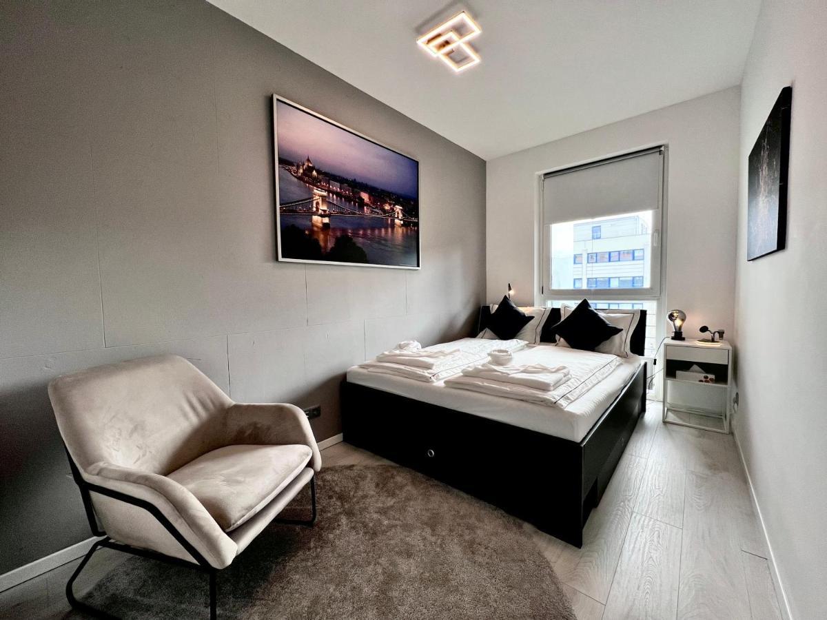 Suiteangel - Luxury Design Condo With Free Garage 부다페스트 외부 사진