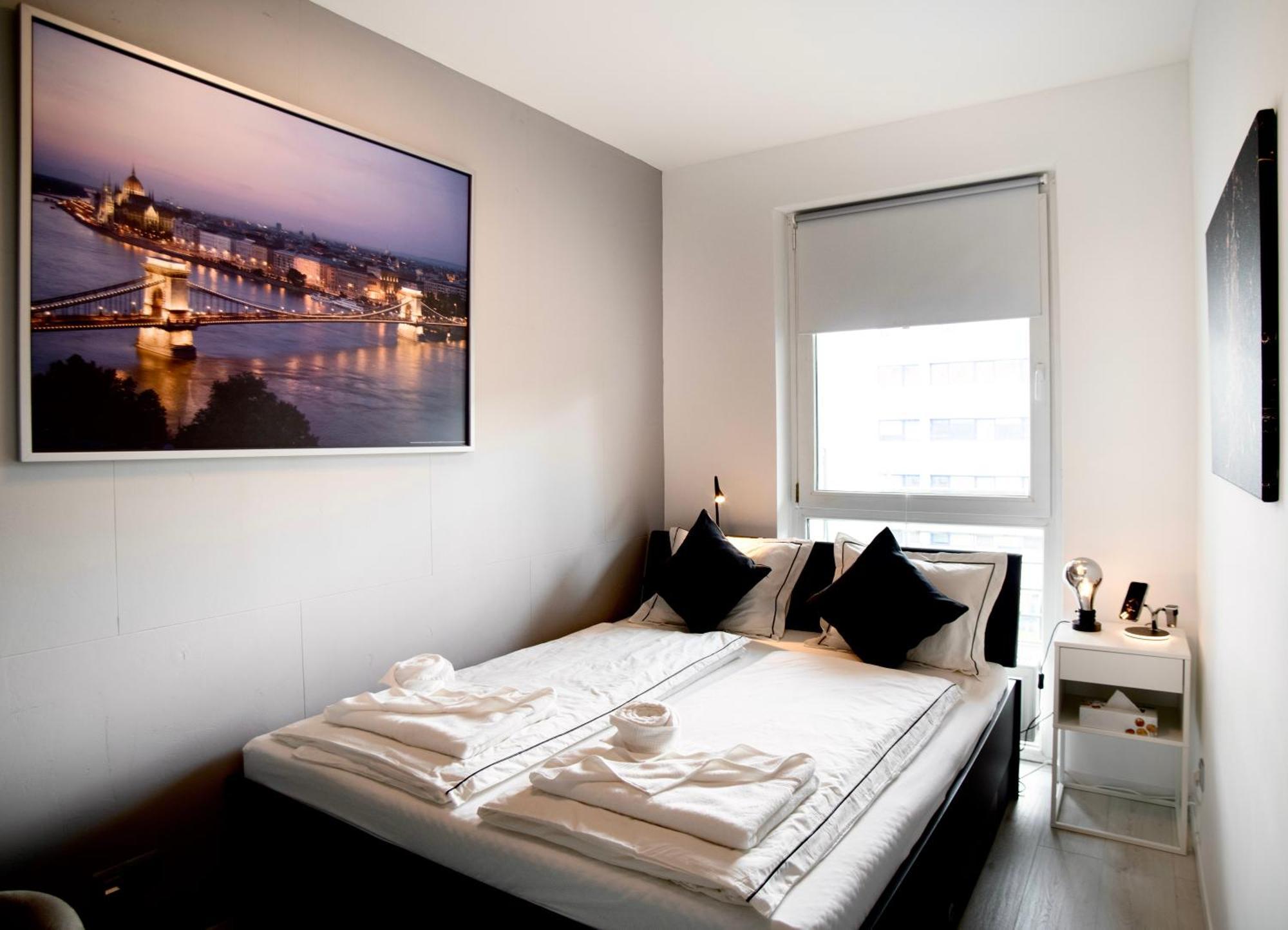 Suiteangel - Luxury Design Condo With Free Garage 부다페스트 외부 사진